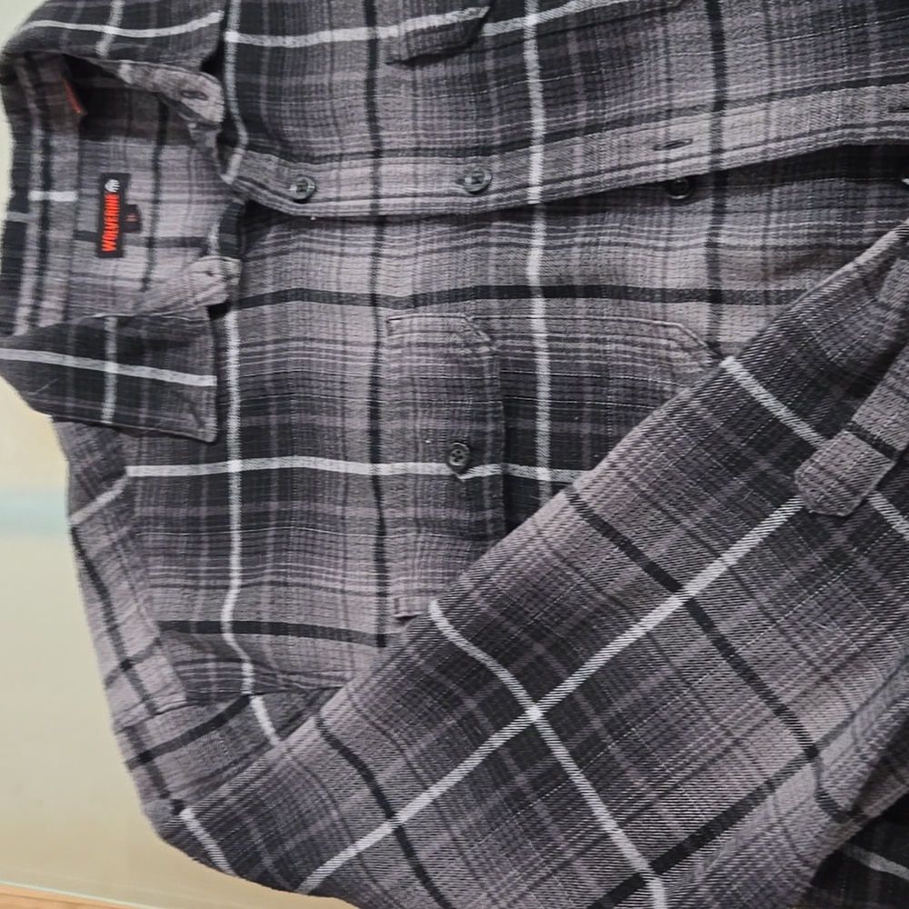 Wolverine Men's Flannel Shirt - image 5